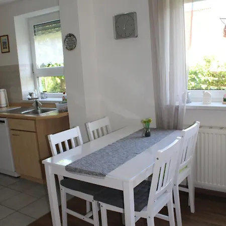 Ruhige Ferienwohnung In Der Rhoener Natur Schönau an der Brend Exterior foto