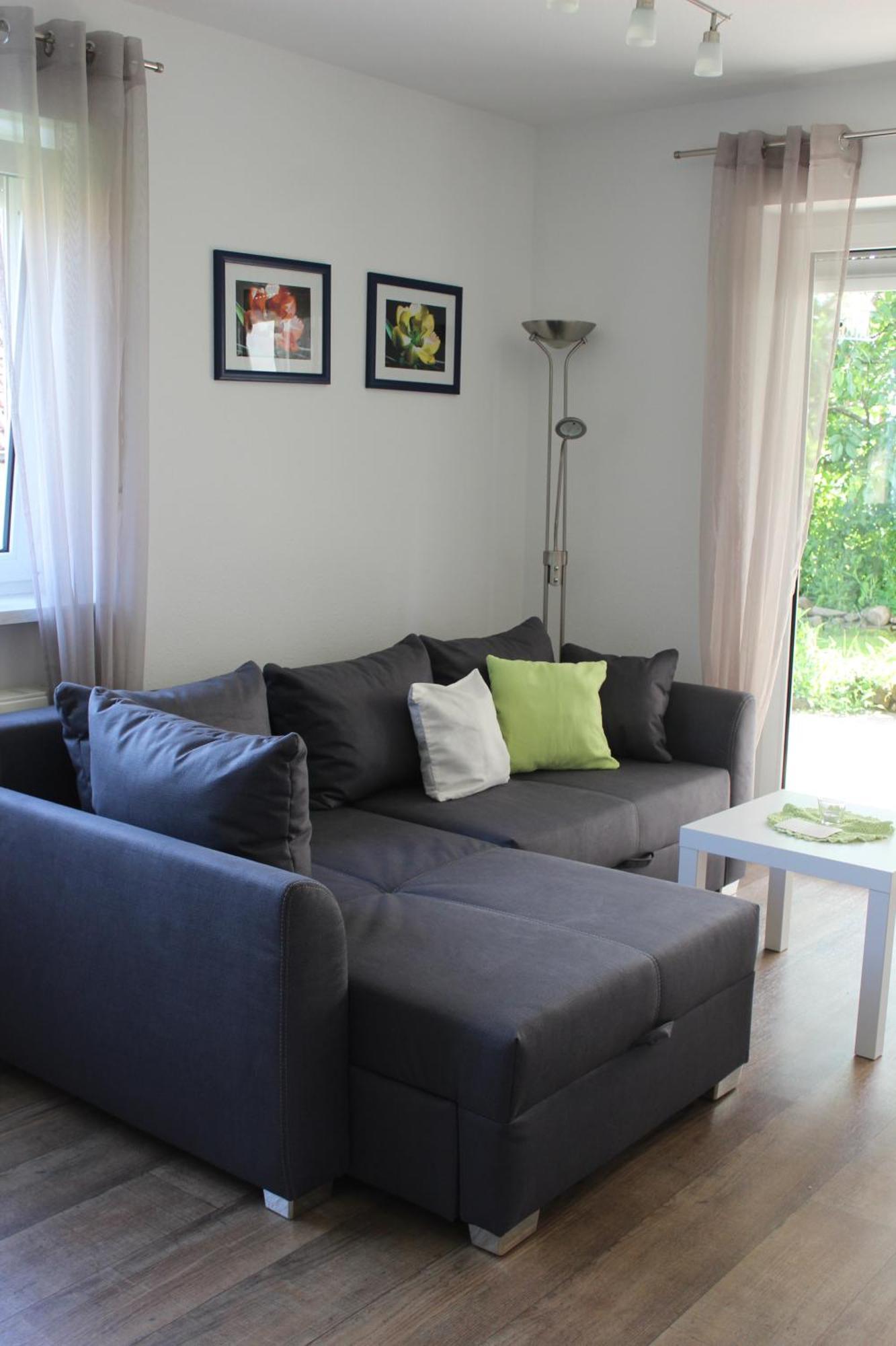 Appartement Ruhige In Der Rhoener