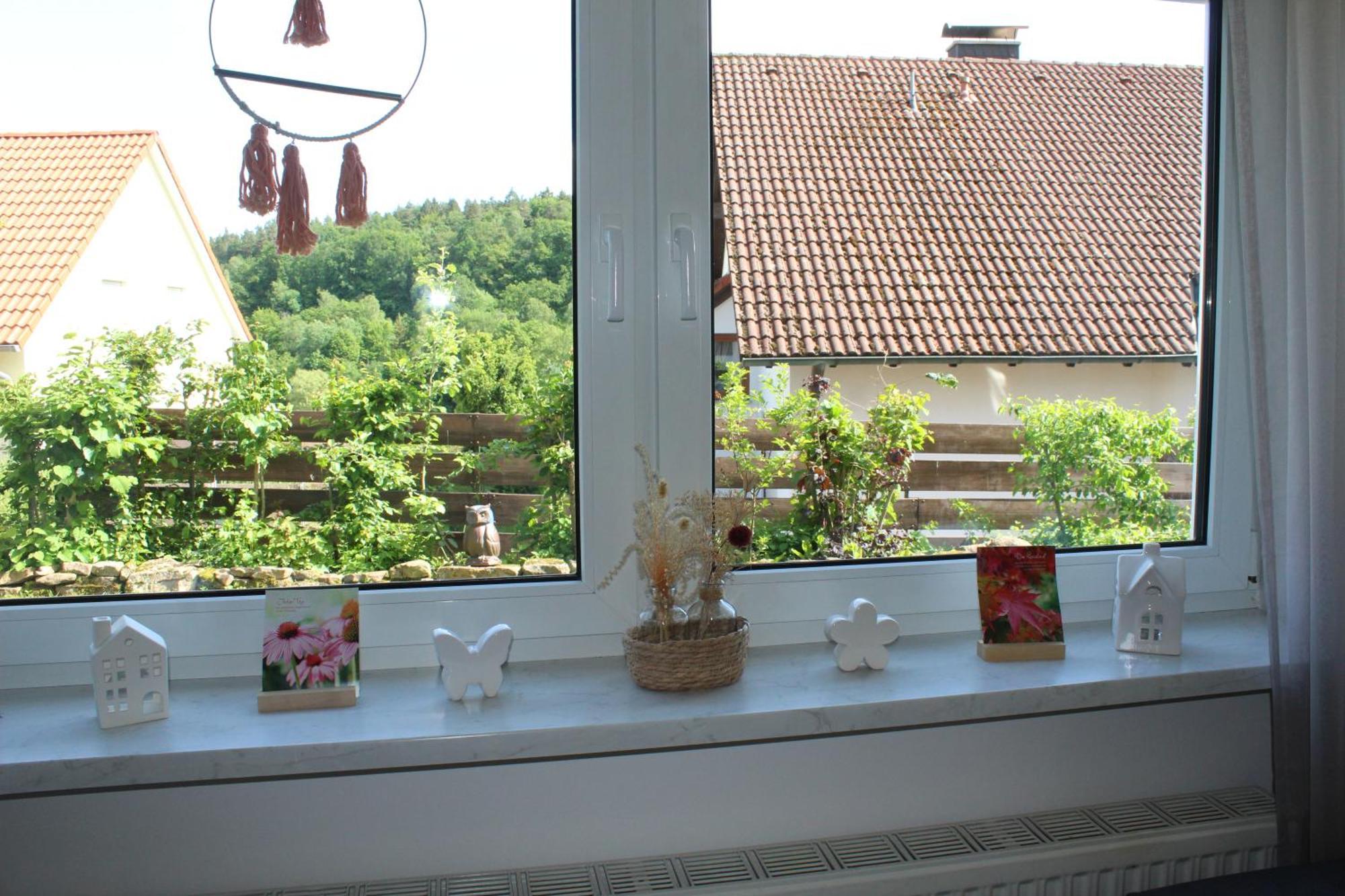 Appartement Ruhige In Der Rhoener *